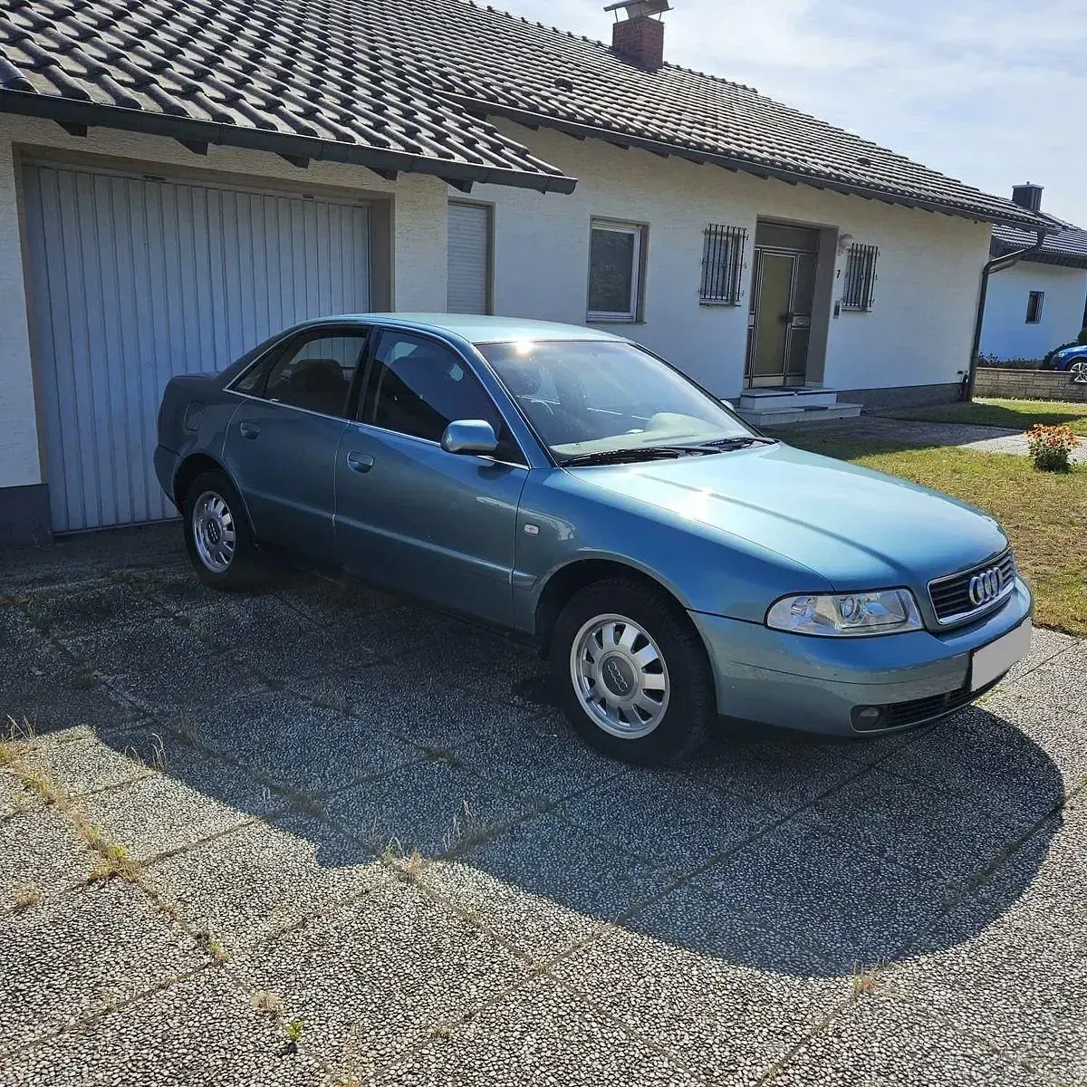 Gebraucht Audi A4 Ambiente 116 PS (85 kW) 2000 Grün Limousine