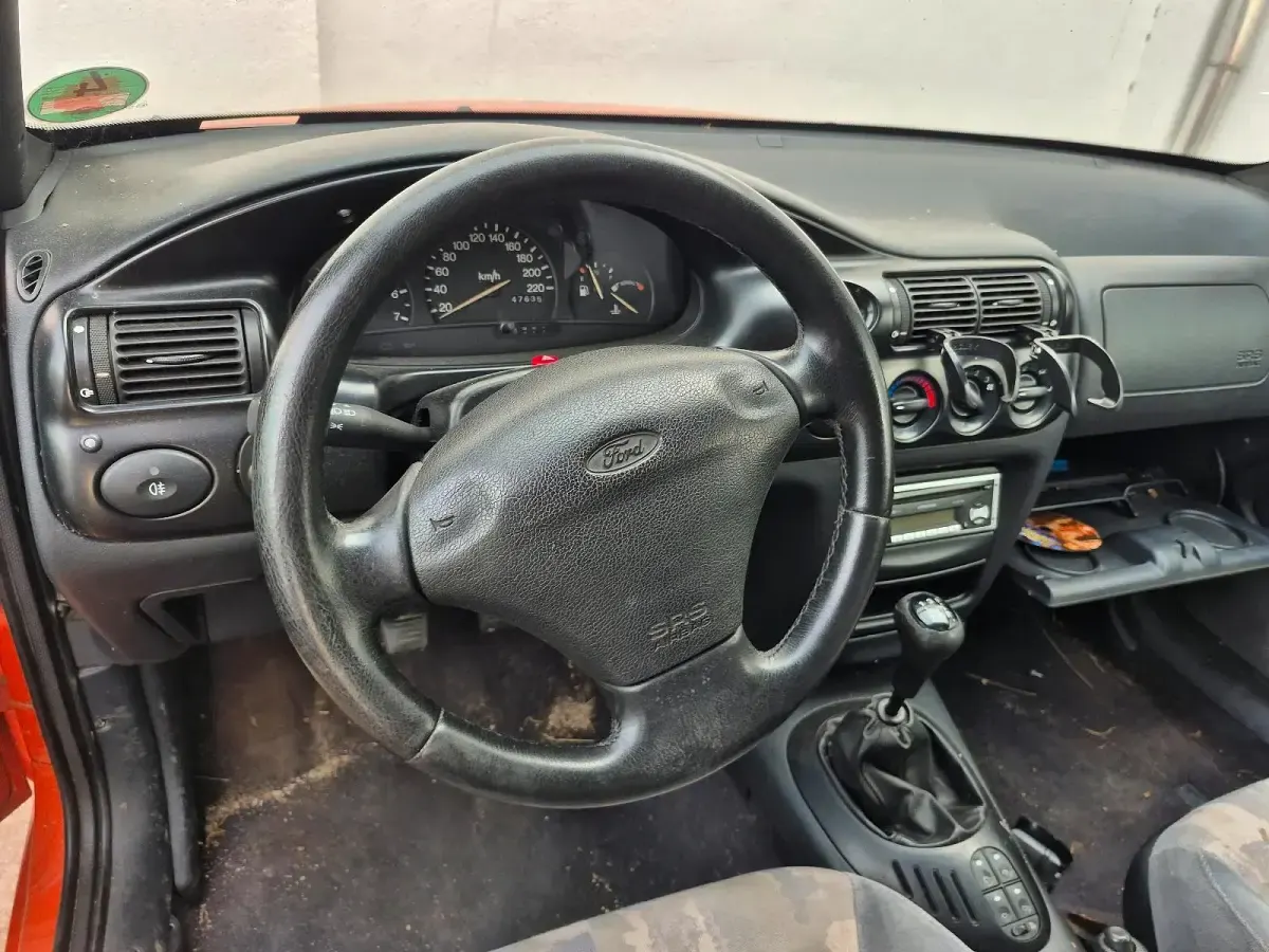 Gebraucht Ford Escort Cabriolet 88 PS (64 kW) 1995 Orange Cabrio