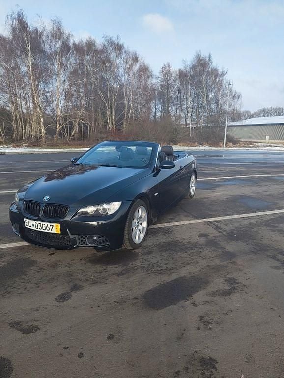 Gebraucht BMW 325 Cabriolet Performance 197 PS (144 kW) 2008 Schwarz Cabrio