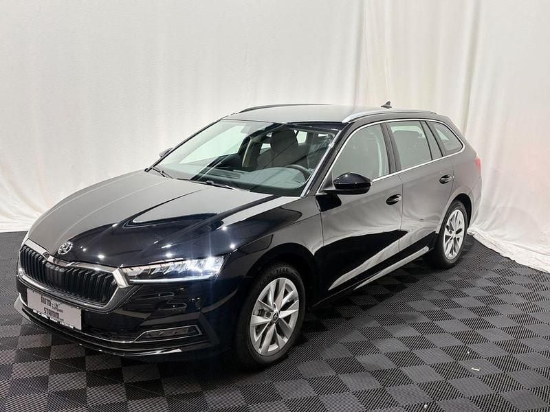 Neu Skoda Octavia Style 150 PS (110 kW) 2026 Schwarz Kombi