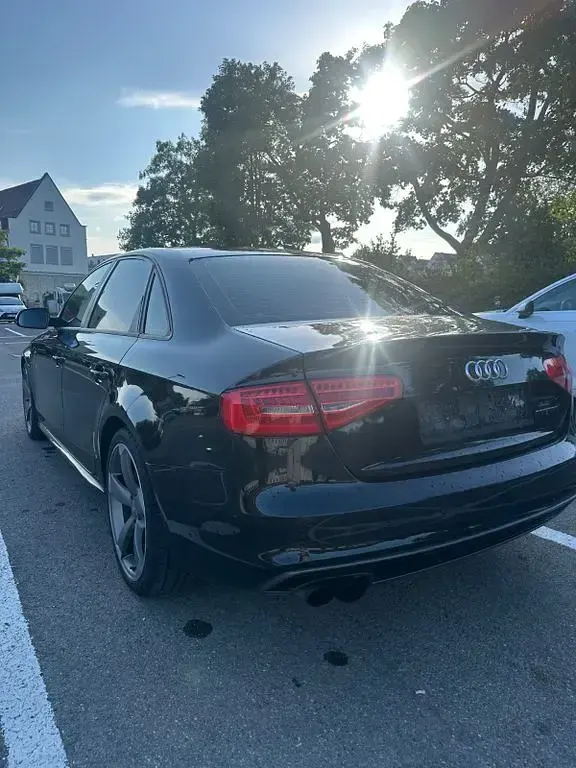 Gebraucht Audi A4 Sport 215 PS (158 kW) 2012 Schwarz Limousine