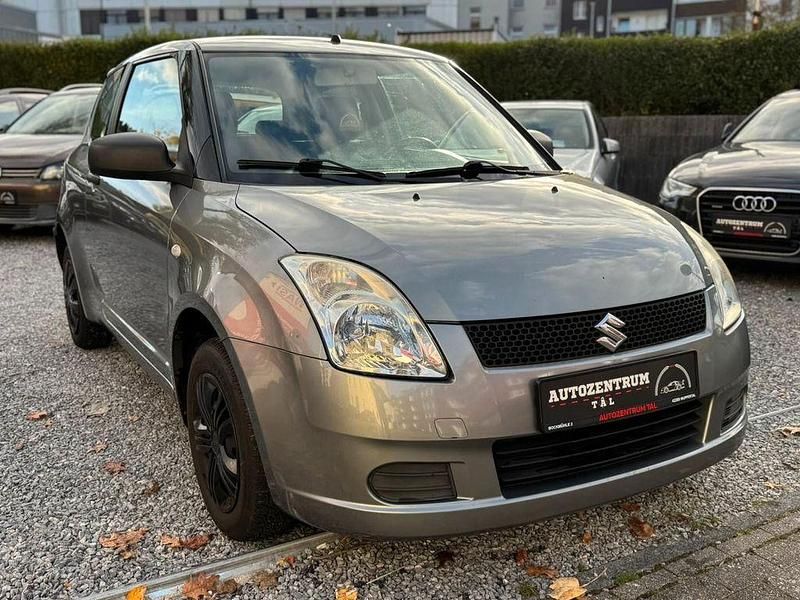 Grau Gebraucht 2006 Suzuki Swift Kleinwagen | 2.490 € (Etwas zu teuer) - Bild 1/4