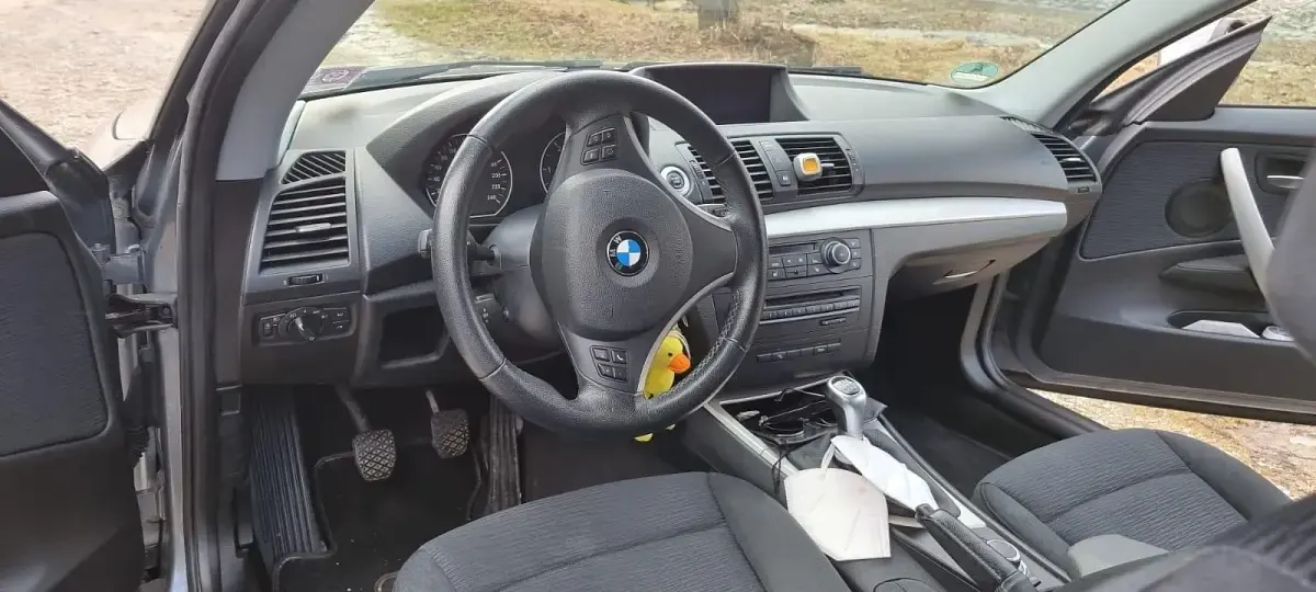 Gebraucht BMW 116 116 PS (85 kW) 2011 Grau Kleinwagen