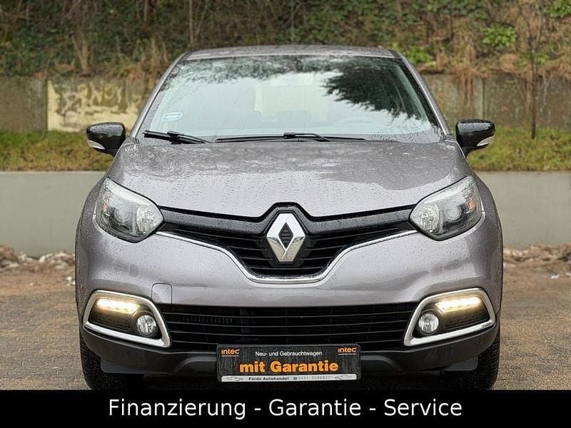 Usata Renault Captur Experience 90 CV (66 kW) 2016 Grigio SUV