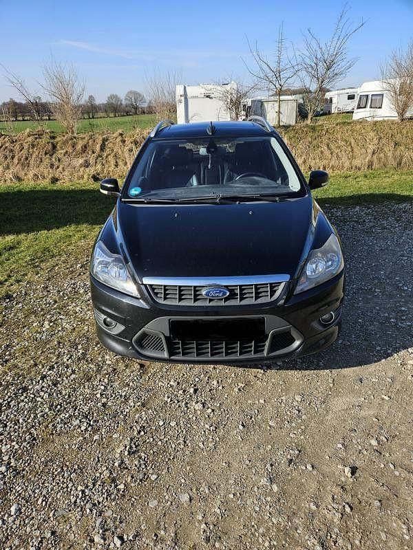 Gebraucht Ford Focus Titanium 145 PS (106 kW) 2009 Schwarz Kombi
