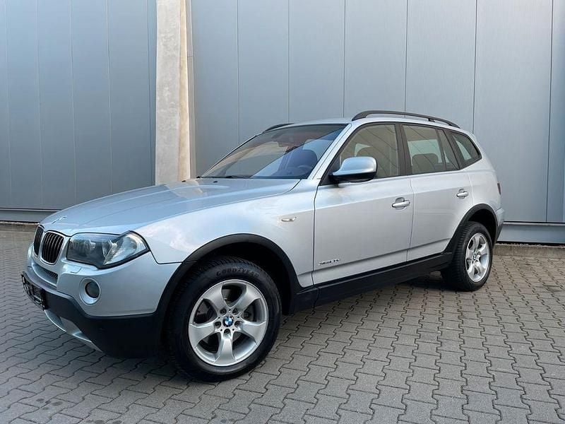 Silber Gebraucht 2010 BMW X3 SUV | 9.990 € (Fairer Preis) - Bild 1/4
