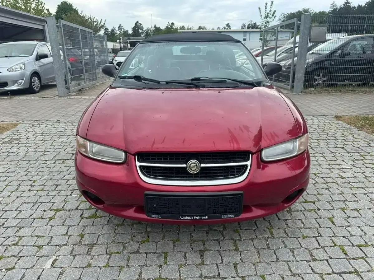 Gebraucht Chrysler Stratus 163 PS (119 kW) 1998 Rot Cabrio