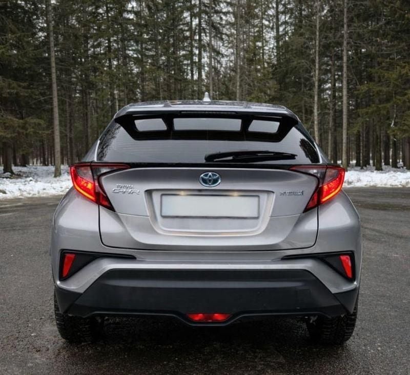 Gebraucht Toyota C-HR 122 PS (89 kW) 2021 Grau SUV