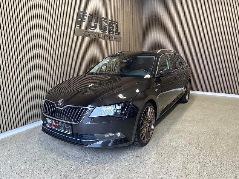Gebraucht Skoda Superb 180 PS (132 kW) 2016 Magneticbraun metallic Kombi