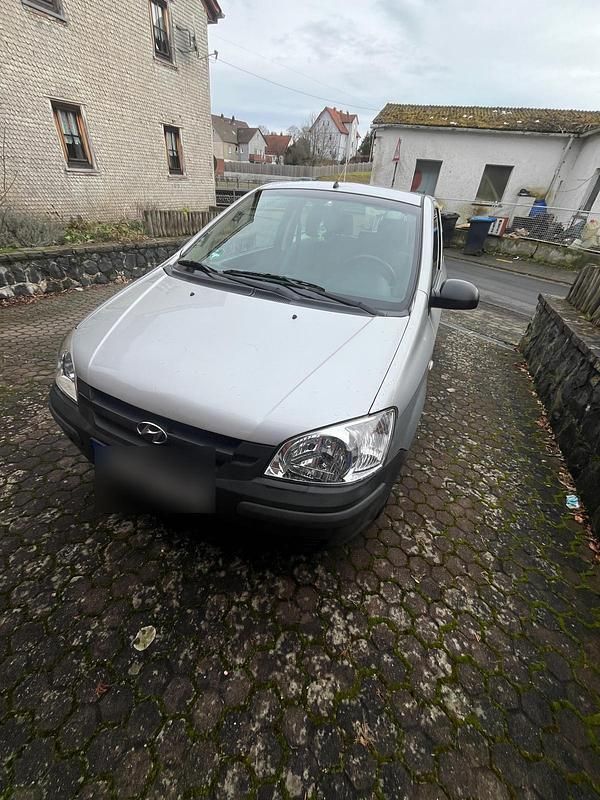 Silber Gebraucht 2005 Hyundai Getz Team Kleinwagen | 2.200 € (Fairer Preis) - Bild 1/4