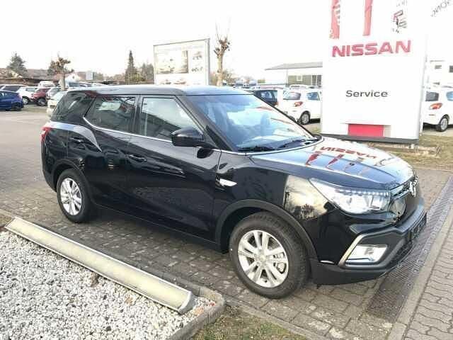 Gebraucht SsangYong XLV Quartz 116 PS (85 kW) 2017 Schwarz SUV