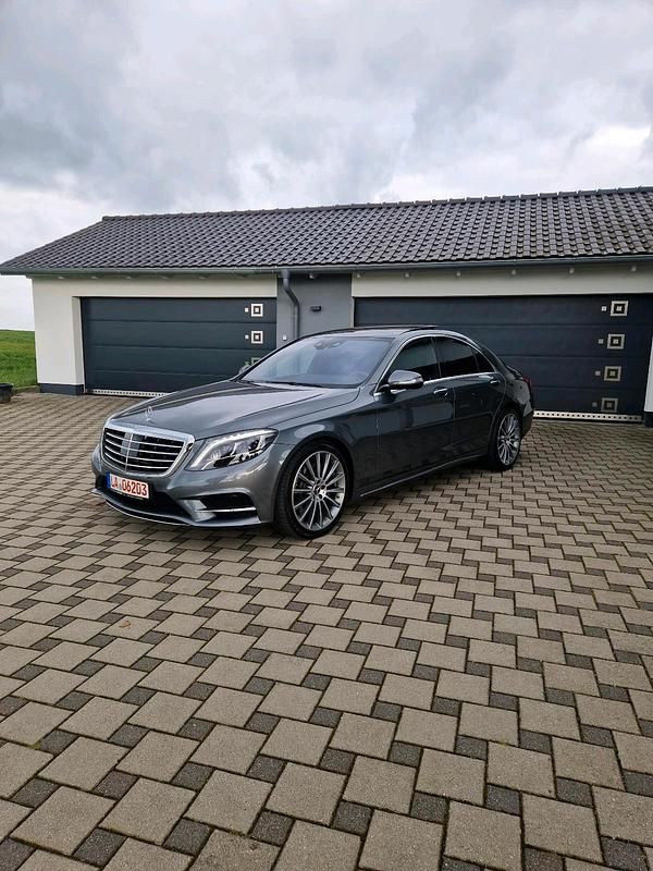 Grau Gebraucht 2017 Mercedes S350 AMG Limousine | 41.500 € (Superpreis) - Bild 1/4