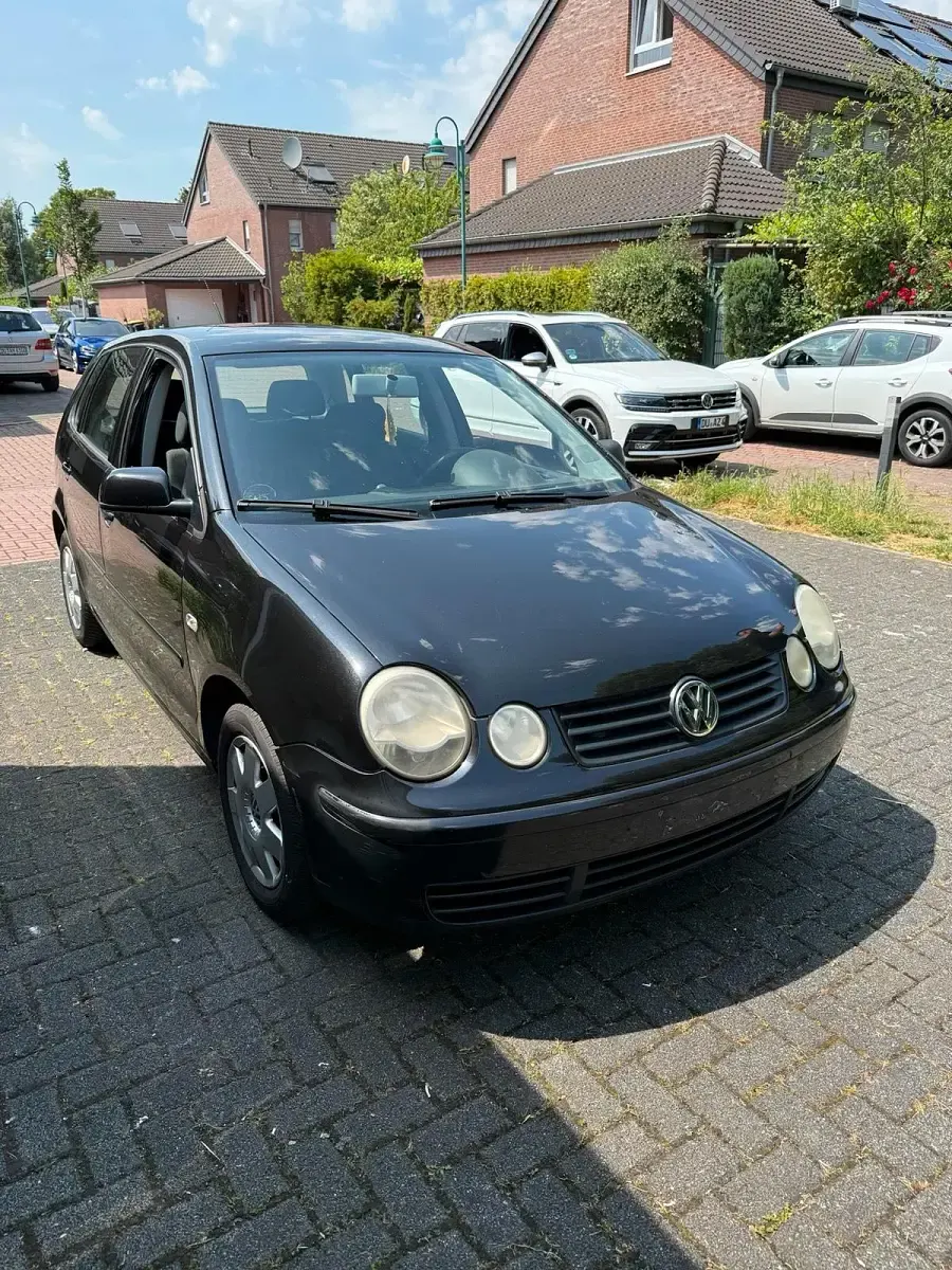 Gebraucht VW Polo 75 PS (55 kW) 2003 Schwarz Kleinwagen