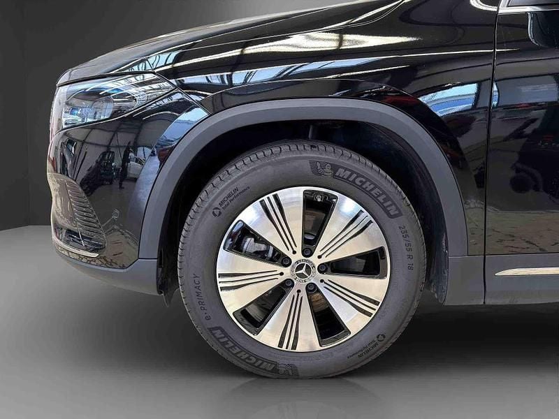 Gebraucht Mercedes EQA300 Progressive 167 kW (228 PS) 2024 Schwarz SUV