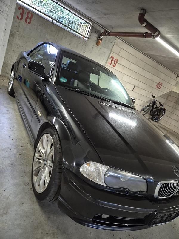 Gebraucht BMW 320 Cabriolet 170 PS (125 kW) 2000 Schwarz Cabrio
