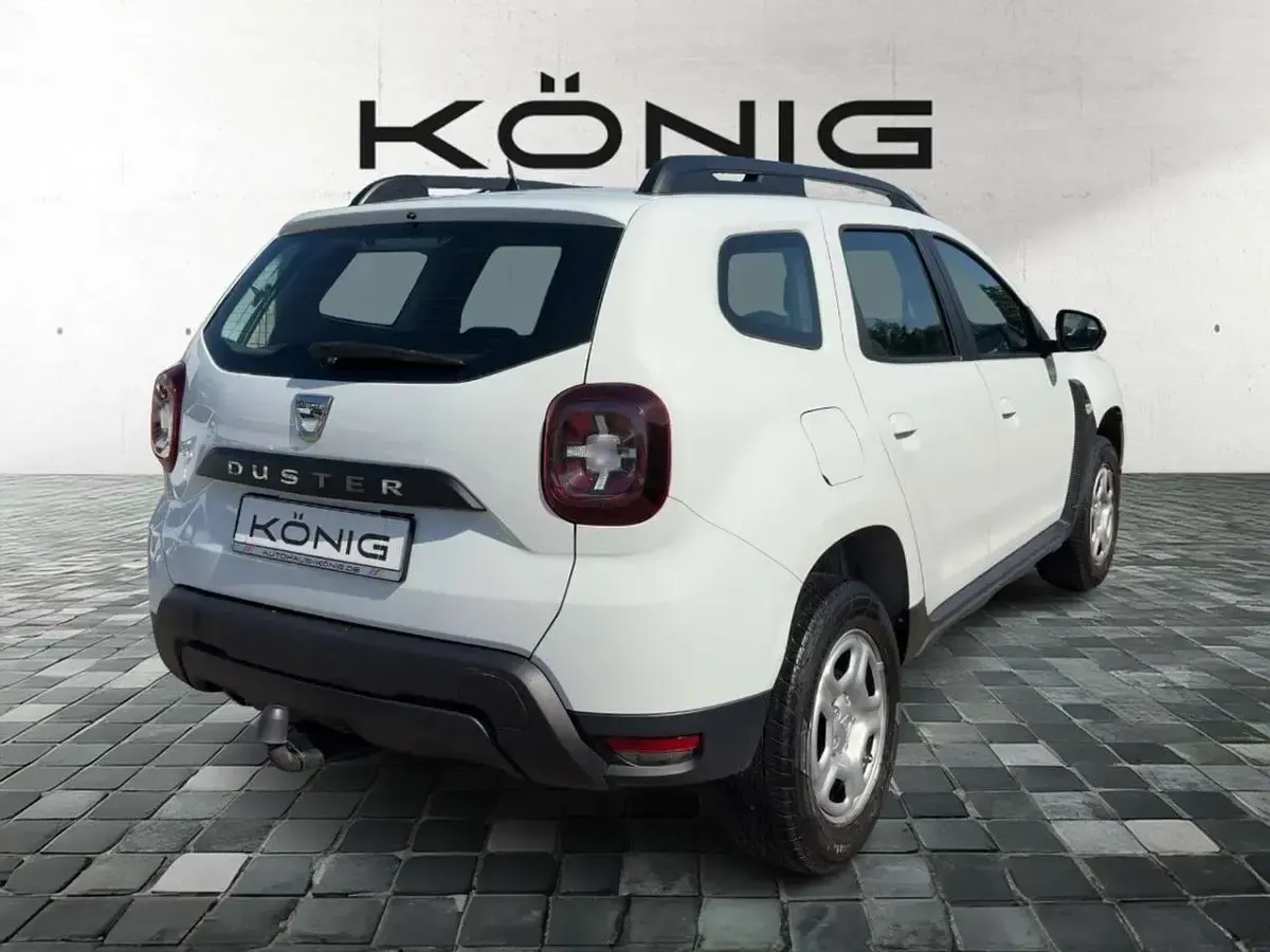 Gebraucht Dacia Duster Comfort 150 PS (110 kW) 2021 Weiß SUV