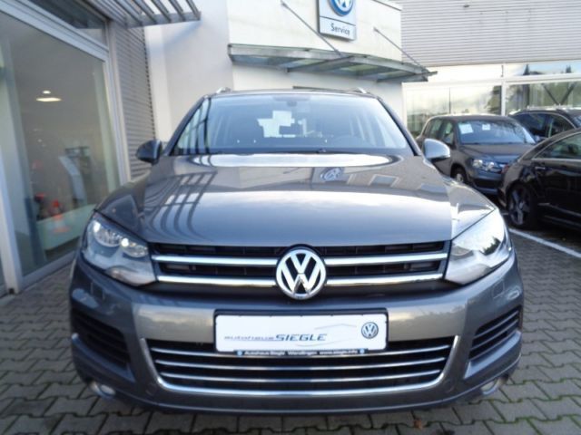 Gebraucht VW Touareg 245 PS (180 kW) 2012 Grau metallic SUV