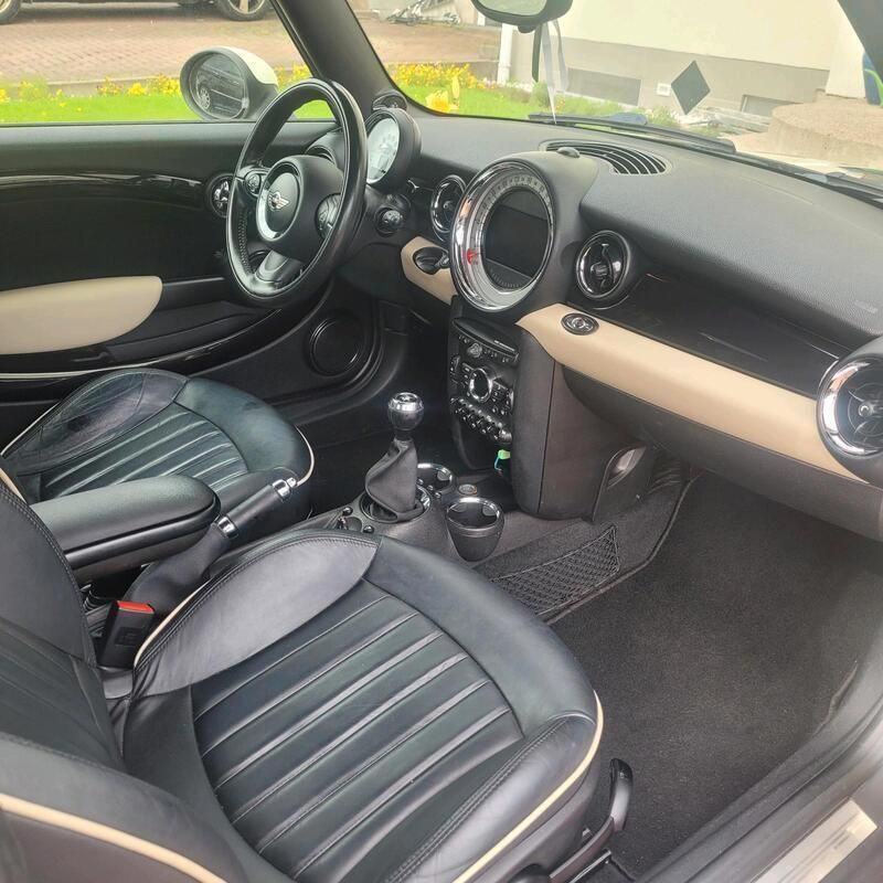 Andere außenfarben Gebraucht 2010 Mini Cooper Cabriolet Cabrio | 7.500 € (Etwas zu teuer) - Bild 1/4
