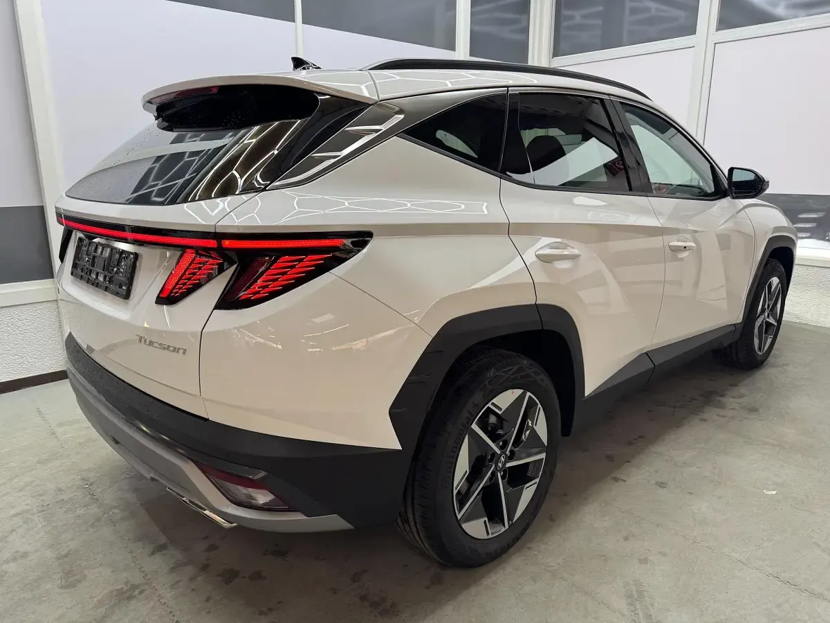 Neu Hyundai Tucson Style 150 PS (110 kW) 2025 Serenity white w6h SUV