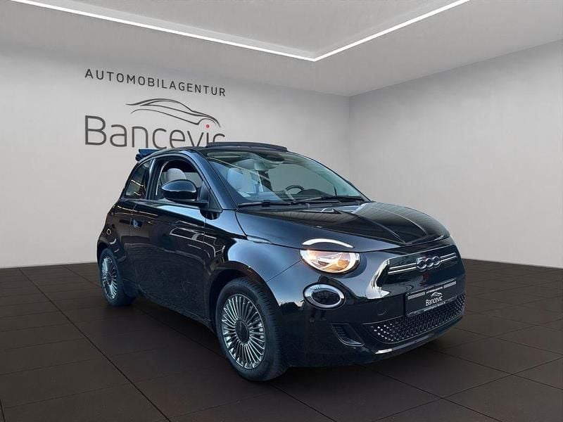 Schwarz Gebraucht 2022 Fiat 500e Icon Cabrio | 19.600 € (Fairer Preis) - Bild 1/4