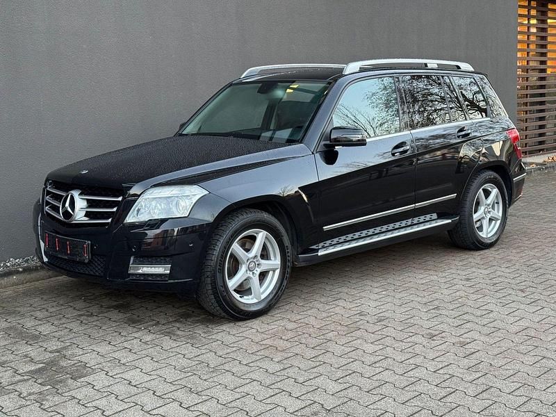 Schwarz Gebraucht 2009 Mercedes GLK350 Sport SUV | 7.500 € (Guter Preis) - Bild 1/4