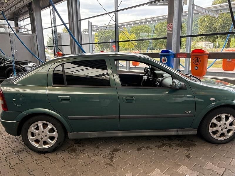 Second-hand Opel Astra 102 CP (75 kW) 2003 Berlinǎ