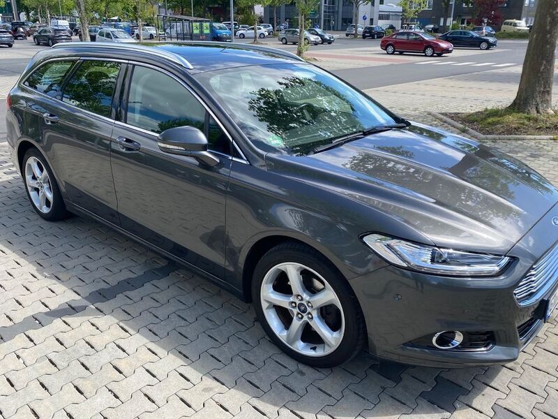 Grau Gebraucht 2015 Ford Mondeo Titanium Kombi | 12.900 € (Teuer) - Bild 1/4
