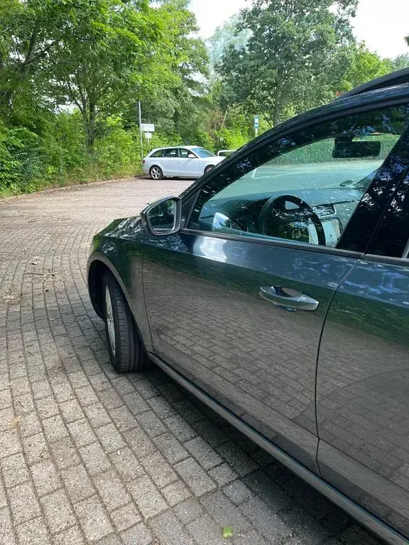 Gebraucht Skoda Octavia Ambition 150 PS (110 kW) 2018 Grau Kombi