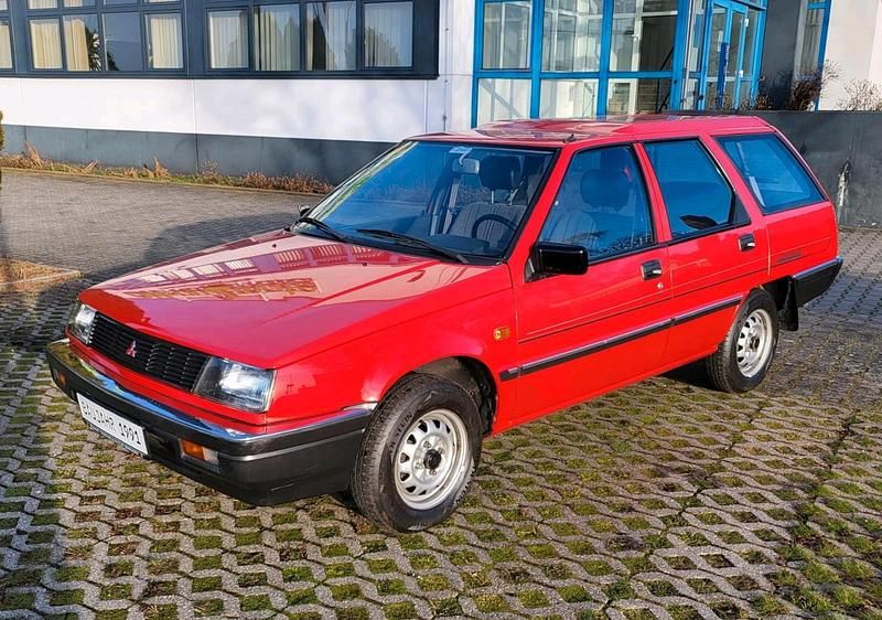 Second-hand Mitsubishi Lancer 90 CP (66 kW) 1991 Break