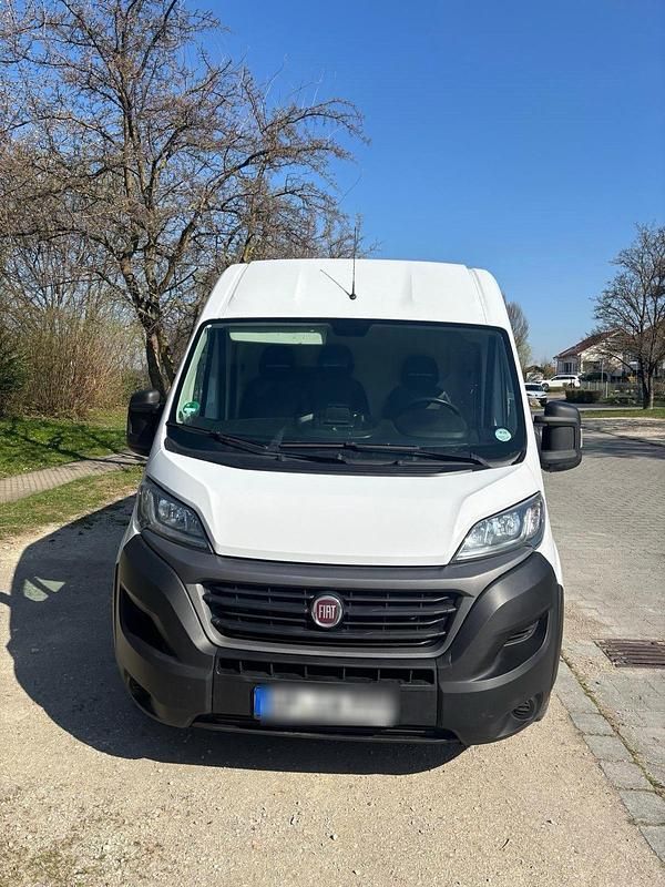 Weiß Gebraucht 2021 Fiat Ducato Van | 11.000 € - Bild 1/4