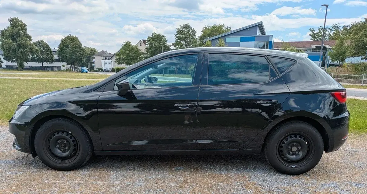 Gebraucht Seat Leon Style 116 PS (85 kW) 2018 Schwarz Limousine