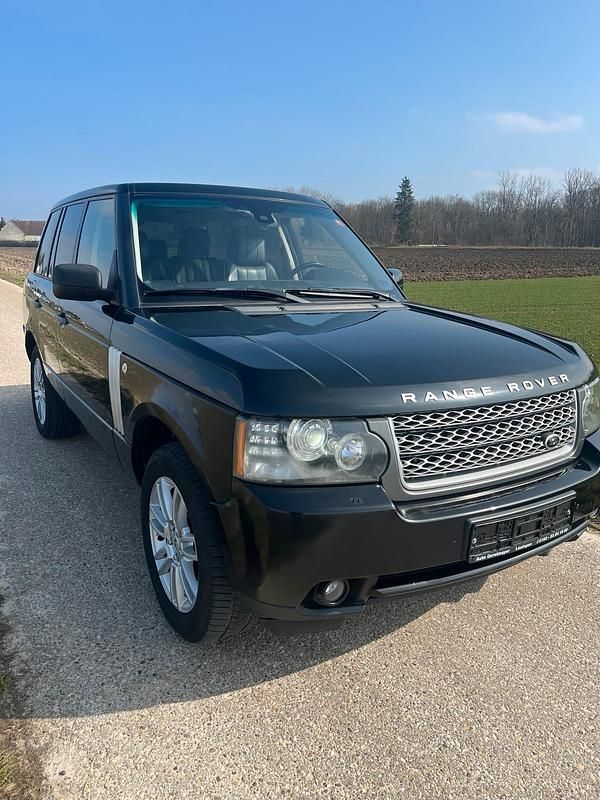 Gebraucht Land Rover Range Rover Vogue 272 PS (200 kW) 2010 Schwarz SUV