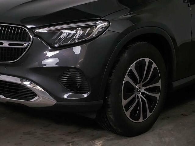 Gebraucht Mercedes GLC220 197 PS (144 kW) 2024 Grau SUV