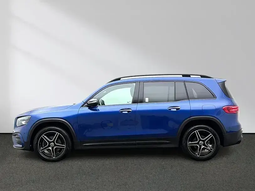Gebraucht Mercedes GLB200 AMG 150 PS (110 kW) 2025 Blau SUV