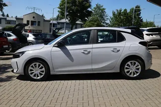 Neu Opel Corsa 101 PS (74 kW) 2026 Konturweissmet. Kleinwagen
