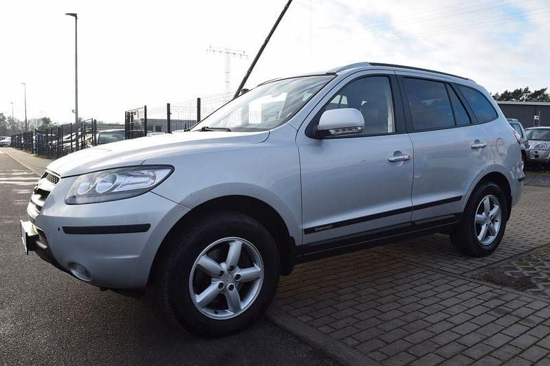 Silber Gebraucht 2009 Hyundai Santa Fe SUV | 7.499 € (Etwas zu teuer) - Bild 1/4