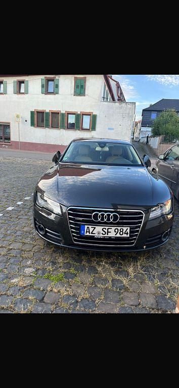 Gebraucht Audi A7 Sportback 245 PS (180 kW) 2014 Schwarz Kleinwagen