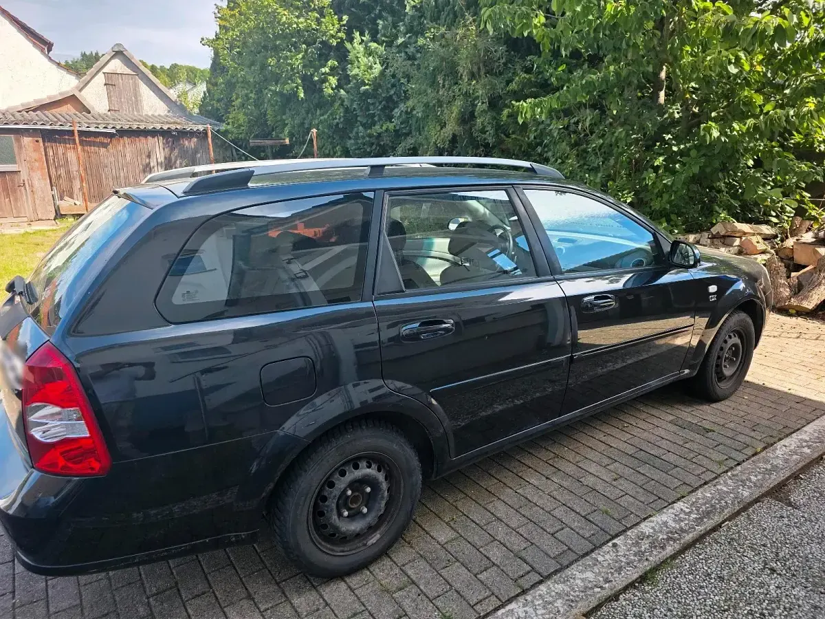 Gebraucht Chevrolet Nubira SX 121 PS (88 kW) 2007 Schwarz Kombi