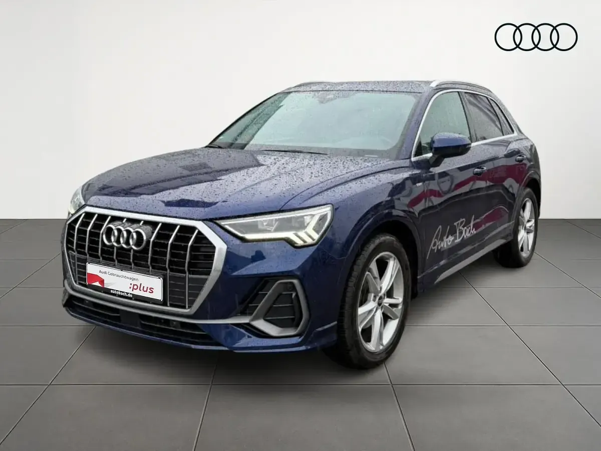 Gebraucht Audi Q3 S-Line 150 PS (110 kW) 2024 Navarrablau metallic SUV