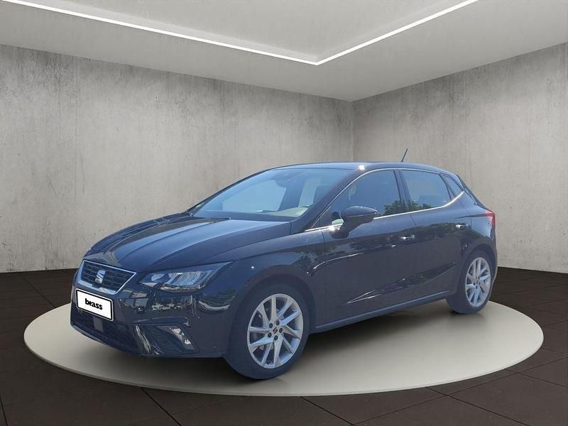 Mitternachtsschwarz Gebraucht 2024 Seat Ibiza FR Limousine | 23.980 € (Etwas zu teuer) - Bild 1/4