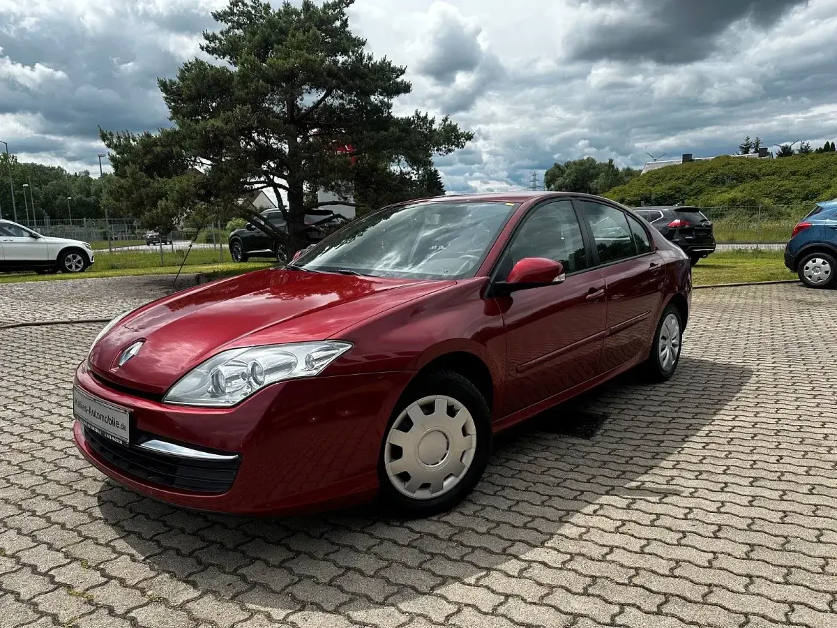Gebraucht Renault Laguna III Expression 140 PS (102 kW) 2008 Limousine