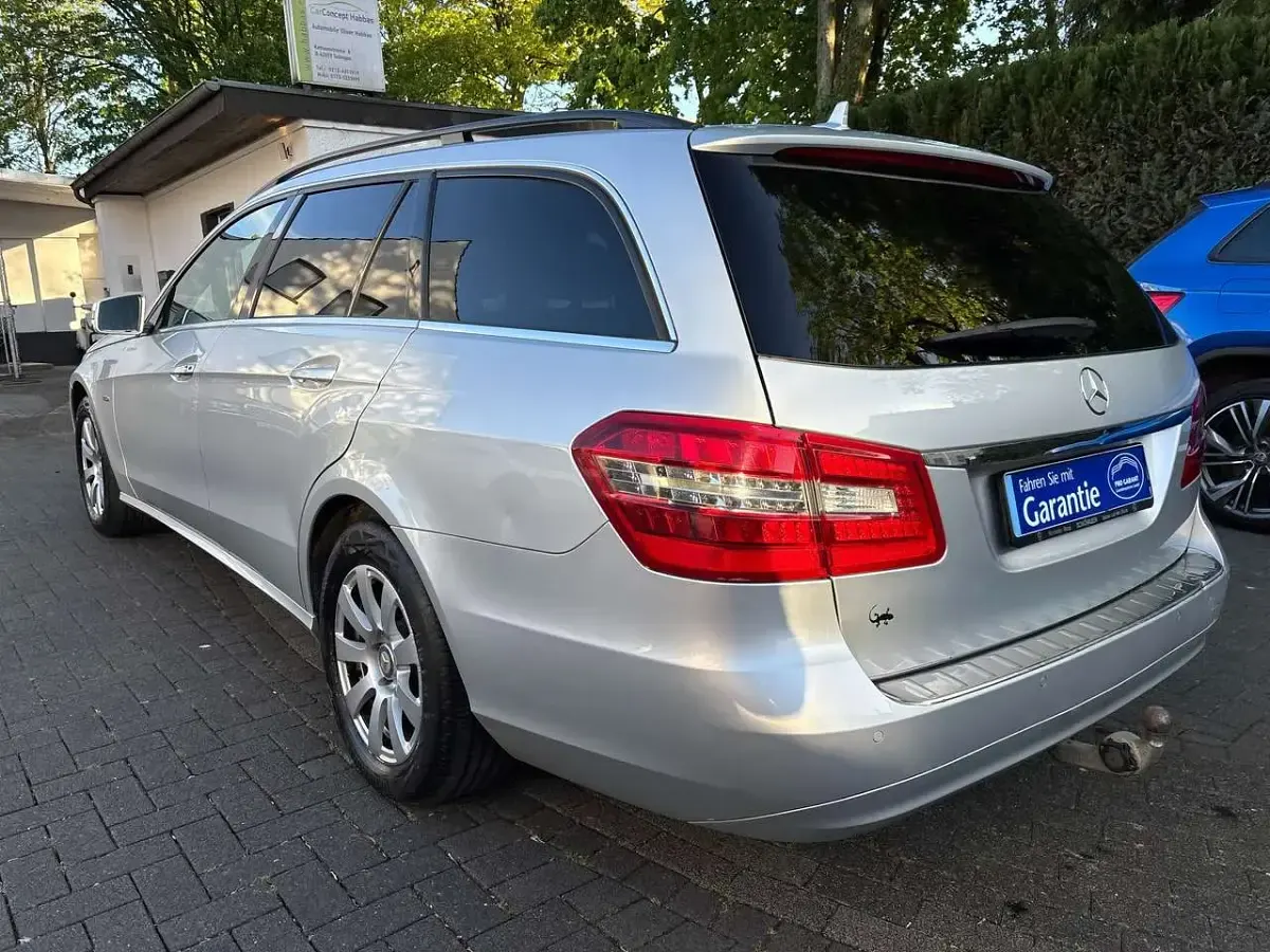 Usata Mercedes E220 170 CV (125 kW) 2012 Argento Station wagon