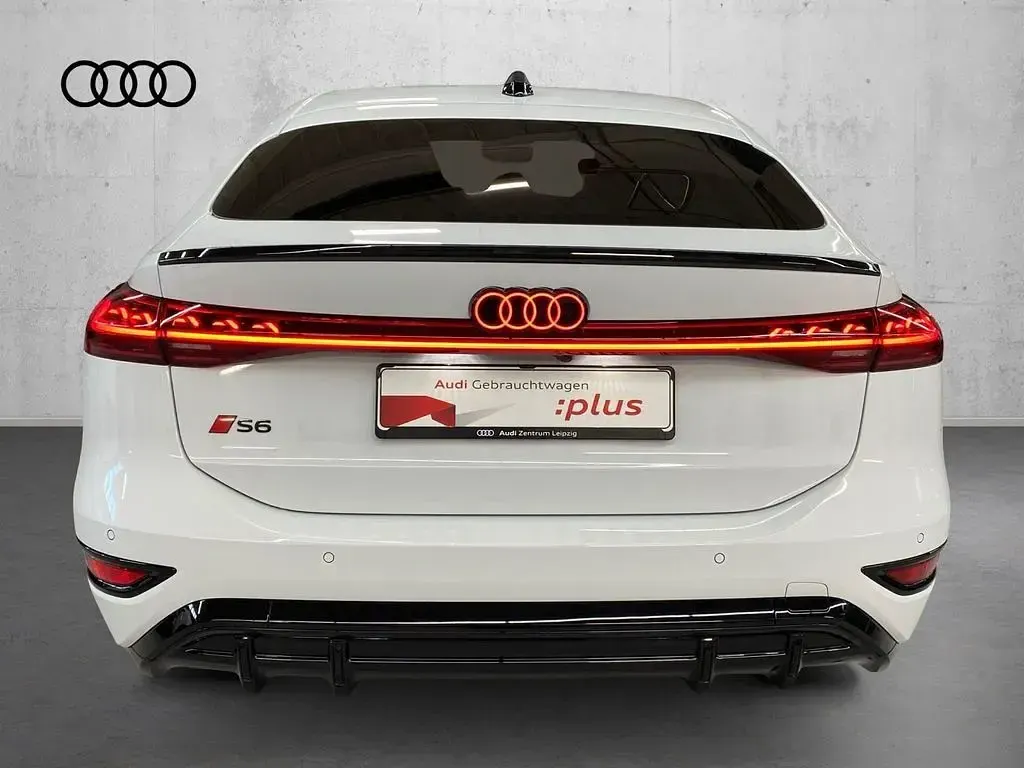 Second-hand Audi S6 e-tron Sport 369 kW (503 CP) 2025 Alb Berlinǎ