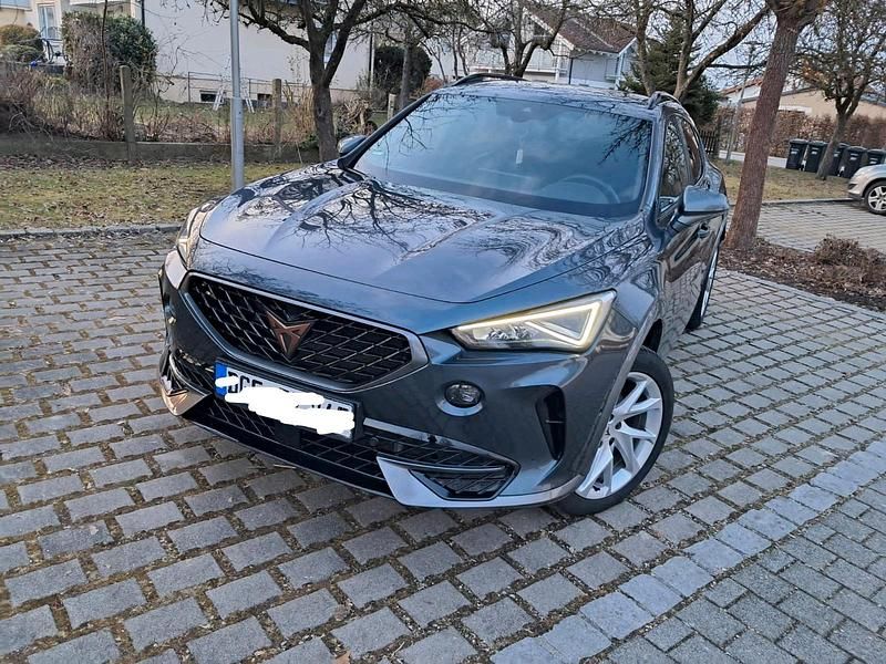 Blau Gebraucht 2021 Cupra Formentor SUV | 24.490 € (Fairer Preis) - Bild 1/4