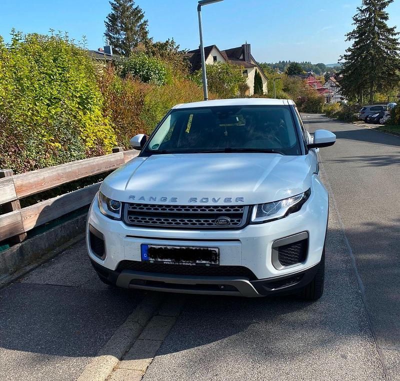 Weiß Gebraucht 2017 Land Rover Range Rover evoque SE SUV | 17.200 € (Guter Preis) - Bild 1/4