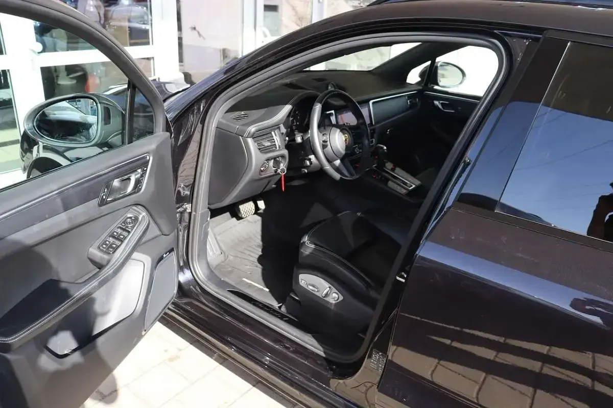 Usata Porsche Macan 265 CV (194 kW) 2023 Nero SUV