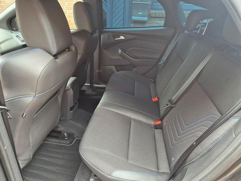 Gebraucht Ford Focus RS 349 PS (256 kW) 2018 Grau Limousine