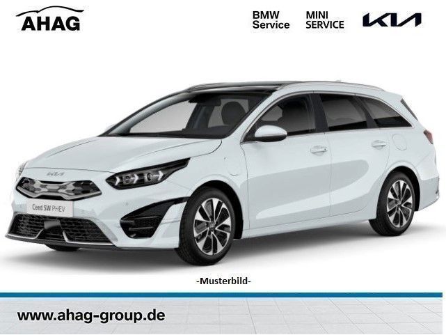 Weiß Gebraucht 2023 Kia Ceed Sportswagon Spirit Kombi | 27.280 € (Fairer Preis) - Bild 1/1
