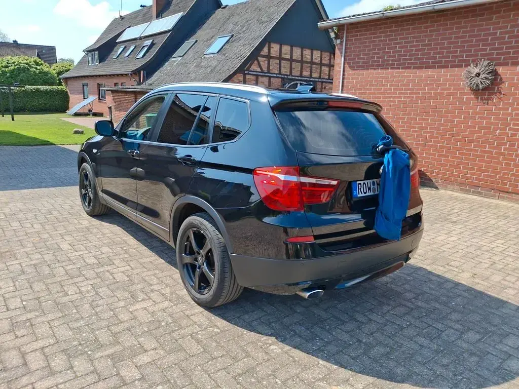 Gebraucht BMW X3 143 PS (105 kW) 2013 Schwarz SUV
