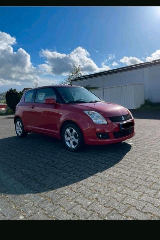 Rot Gebraucht 2008 Suzuki Swift Comfort Kleinwagen | 1.700 € (Guter Preis) - Bild 1/4